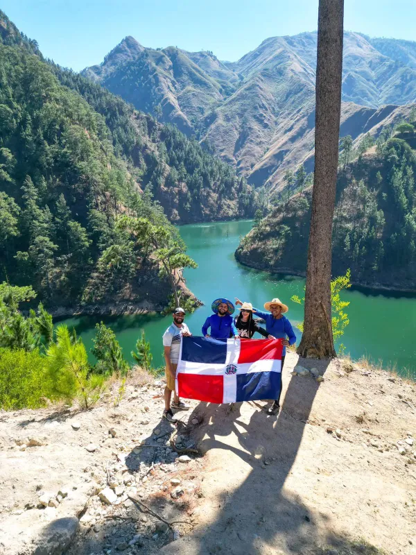 Cañón de Río Blanco Vista Presa Palomino